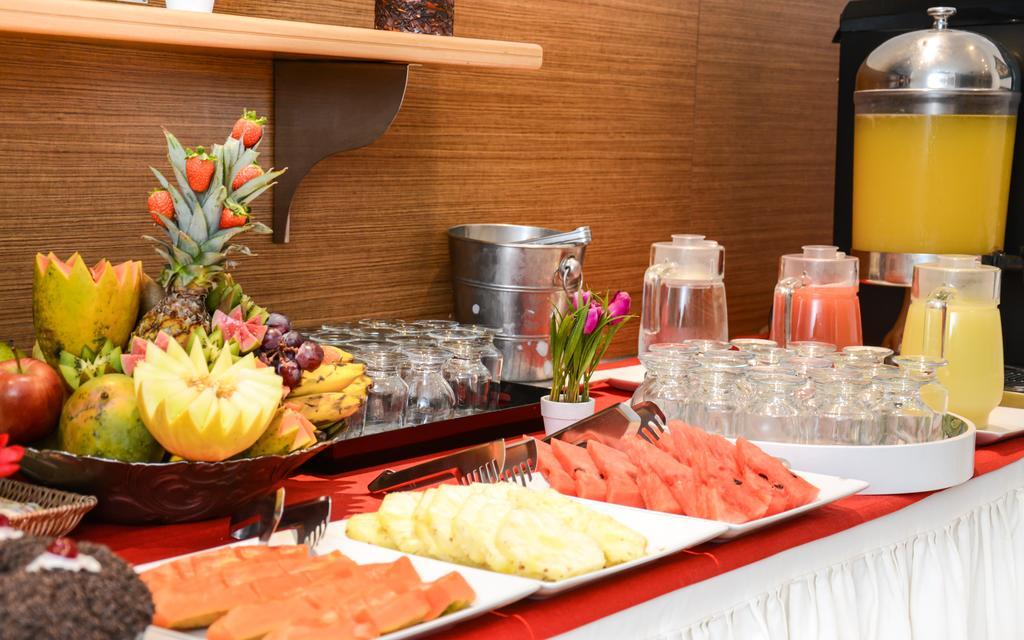 Vox Hotel ساو جواو دي ميريتي المظهر الخارجي الصورة