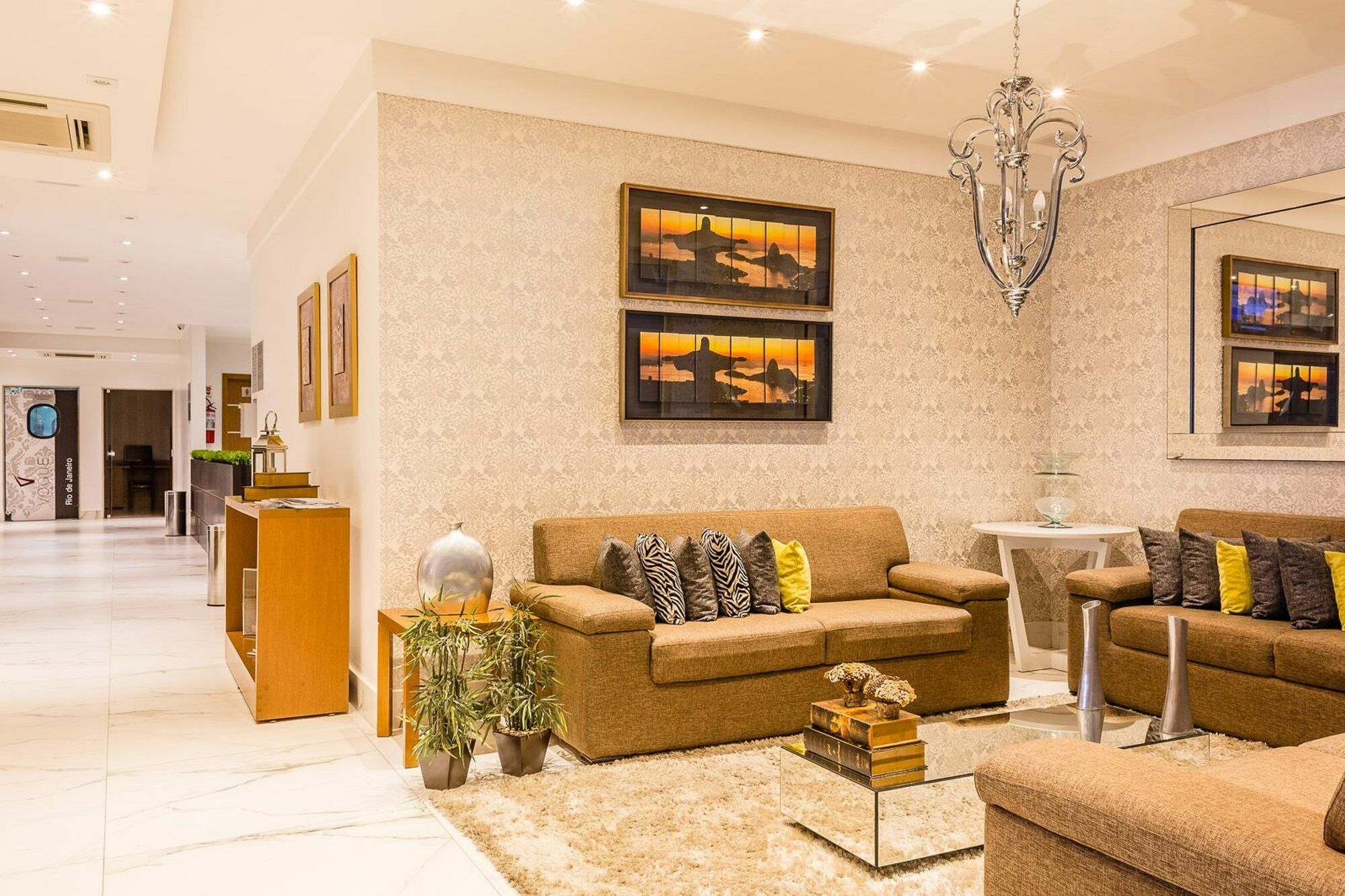 Vox Hotel ساو جواو دي ميريتي المظهر الخارجي الصورة