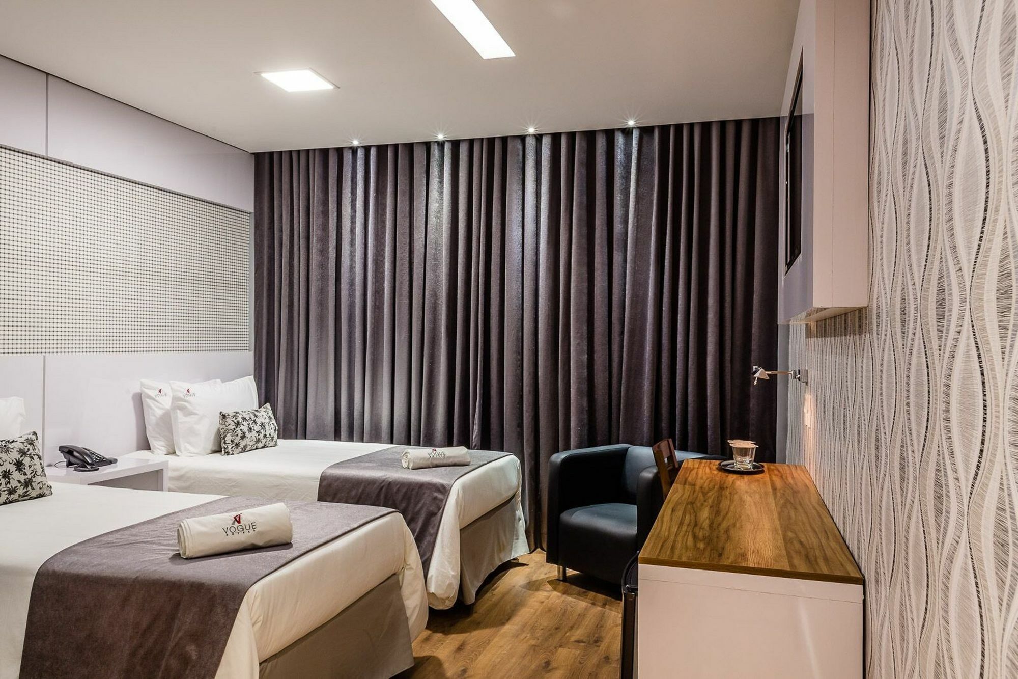 Vox Hotel ساو جواو دي ميريتي المظهر الخارجي الصورة