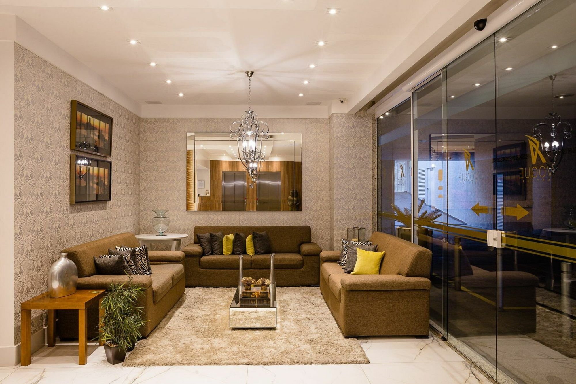 Vox Hotel ساو جواو دي ميريتي المظهر الخارجي الصورة